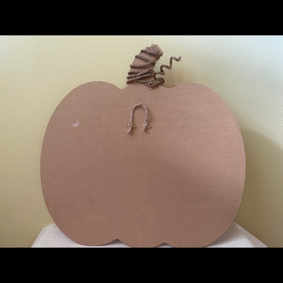 Hand Painted Pumpkin Reading hello Pumpkin - Picture 2 of 3